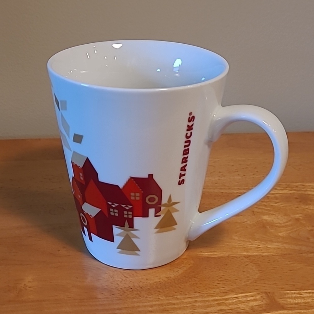 STARBUCKS 2013 Retired Collectible Holiday Winter Village Ceramic Mug, 13oz